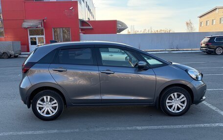 Honda Fit, 2020 год, 1 280 000 рублей, 5 фотография