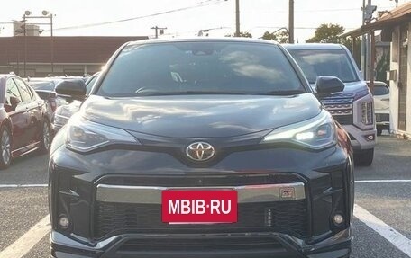 Toyota C-HR I рестайлинг, 2023 год, 1 701 000 рублей, 2 фотография