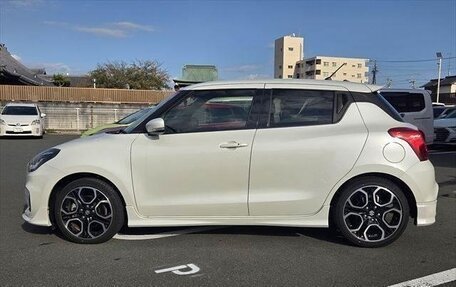 Suzuki Swift IV рестайлинг, 2023 год, 1 250 000 рублей, 7 фотография