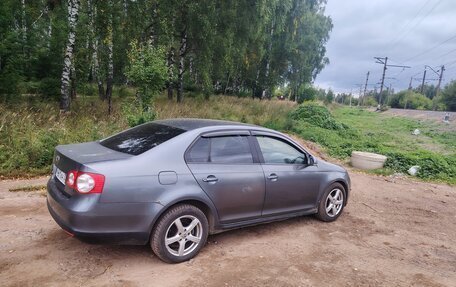 Volkswagen Jetta VII, 2009 год, 425 000 рублей, 4 фотография