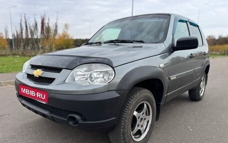 Chevrolet Niva I рестайлинг, 2016 год, 720 000 рублей, 5 фотография