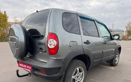 Chevrolet Niva I рестайлинг, 2016 год, 720 000 рублей, 3 фотография