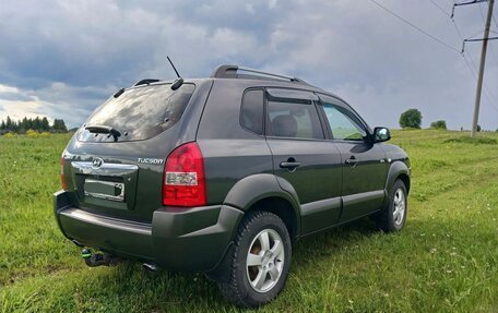 Hyundai Tucson III, 2007 год, 830 000 рублей, 4 фотография