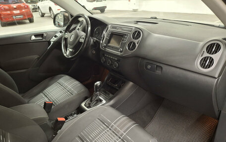 Volkswagen Tiguan I, 2015 год, 1 550 000 рублей, 13 фотография