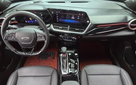 Chevrolet Trax, 2023 год, 1 799 030 рублей, 5 фотография