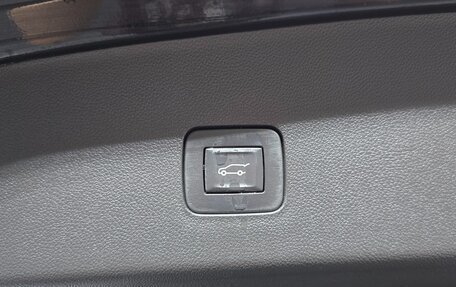 Chevrolet Trax, 2023 год, 1 799 030 рублей, 22 фотография