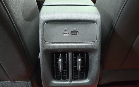 Chevrolet Trax, 2023 год, 1 799 030 рублей, 30 фотография