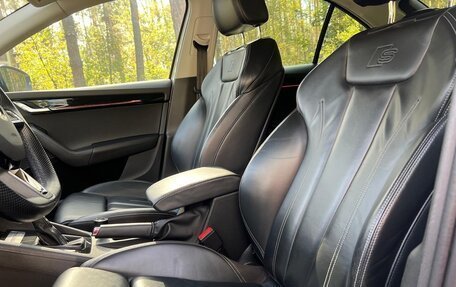 Skoda Octavia, 2020 год, 2 300 000 рублей, 10 фотография