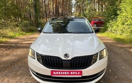 Skoda Octavia, 2020 год, 2 300 000 рублей, 3 фотография
