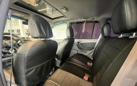Toyota RAV4, 2002 год, 595 000 рублей, 19 фотография