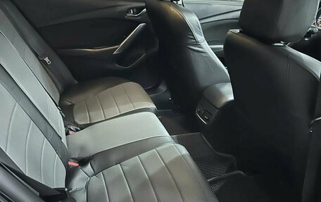 Mazda 6, 2015 год, 1 768 000 рублей, 23 фотография