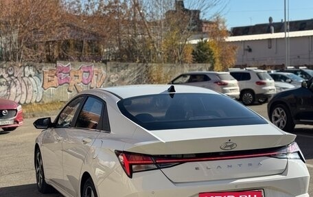 Hyundai Elantra, 2021 год, 1 850 000 рублей, 6 фотография