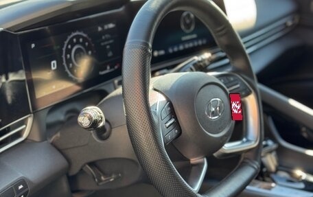 Hyundai Elantra, 2021 год, 1 850 000 рублей, 12 фотография