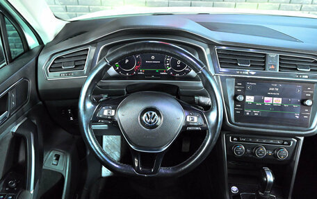 Volkswagen Tiguan II, 2018 год, 13 фотография