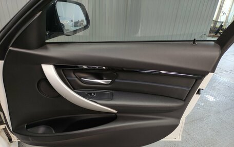 BMW 3 серия, 2018 год, 2 950 000 рублей, 16 фотография