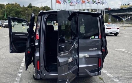 Honda Stepwgn IV рестайлинг, 2021 год, 1 900 000 рублей, 11 фотография