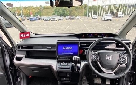 Honda Stepwgn IV рестайлинг, 2021 год, 1 900 000 рублей, 13 фотография
