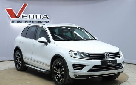 Volkswagen Touareg III, 2015 год, 2 100 000 рублей, 3 фотография