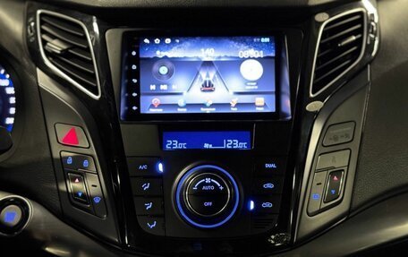 Hyundai i40 I рестайлинг, 2013 год, 990 000 рублей, 18 фотография
