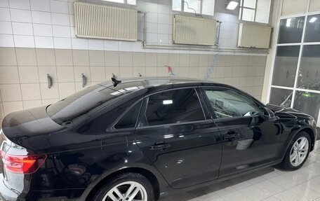 Audi A4, 2018 год, 2 030 000 рублей, 15 фотография