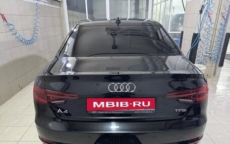 Audi A4, 2018 год, 2 030 000 рублей, 5 фотография