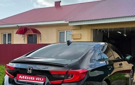 Honda Accord IX рестайлинг, 2019 год, 2 000 000 рублей, 2 фотография
