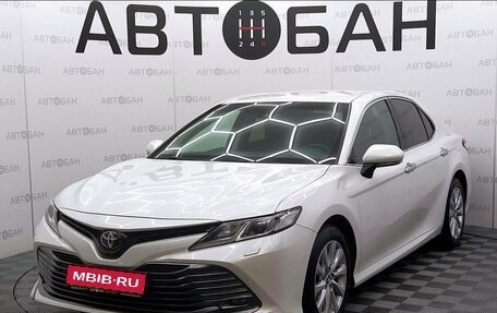 Toyota Camry, 2018 год, 2 950 000 рублей, 1 фотография