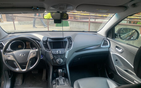Hyundai Santa Fe III рестайлинг, 2015 год, 2 300 000 рублей, 19 фотография