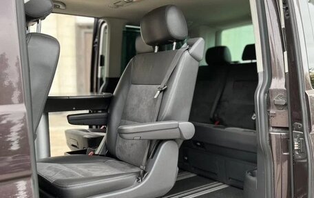 Volkswagen Multivan T5, 2010 год, 2 350 000 рублей, 15 фотография