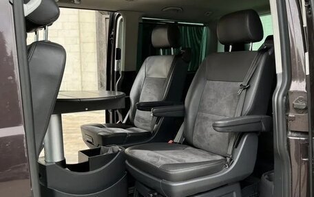 Volkswagen Multivan T5, 2010 год, 2 350 000 рублей, 19 фотография
