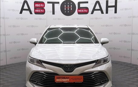 Toyota Camry, 2018 год, 2 950 000 рублей, 2 фотография