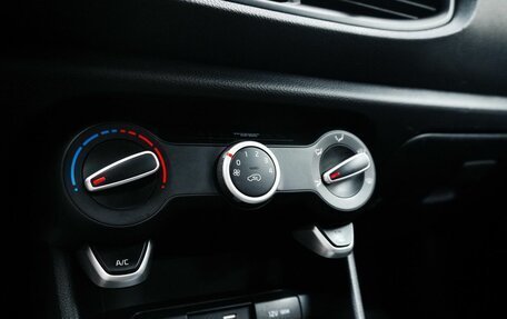 KIA Picanto III рестайлинг, 2018 год, 970 000 рублей, 16 фотография