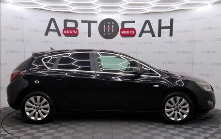 Opel Astra J, 2010 год, 670 000 рублей, 6 фотография