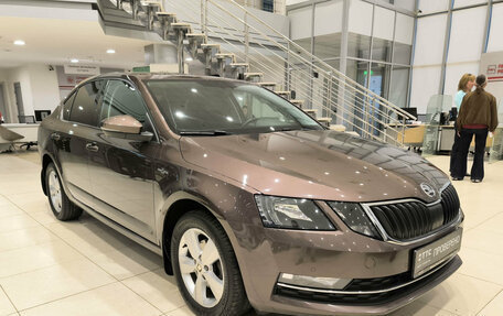 Skoda Octavia, 2019 год, 1 950 000 рублей, 3 фотография