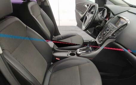Opel Astra J, 2010 год, 670 000 рублей, 18 фотография