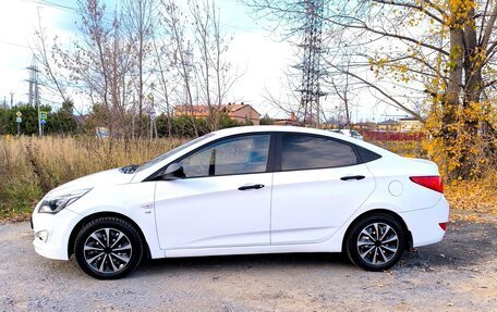 Hyundai Solaris II рестайлинг, 2015 год, 700 000 рублей, 9 фотография