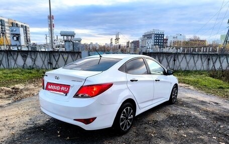 Hyundai Solaris II рестайлинг, 2015 год, 700 000 рублей, 18 фотография