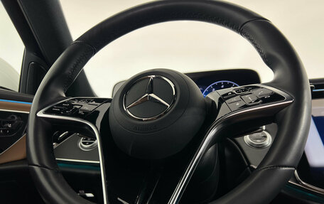 Mercedes-Benz E-Класс, 2024 год, 6 550 000 рублей, 13 фотография