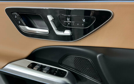 Mercedes-Benz E-Класс, 2024 год, 6 550 000 рублей, 17 фотография