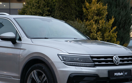 Volkswagen Tiguan II, 2018 год, 2 998 000 рублей, 17 фотография