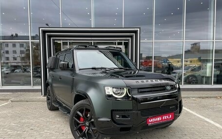 Land Rover Defender II, 2021 год, 7 700 000 рублей, 1 фотография