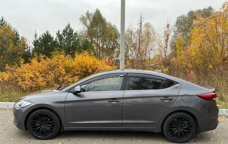 Hyundai Elantra VI, 2018 год, 1 300 000 рублей, 4 фотография
