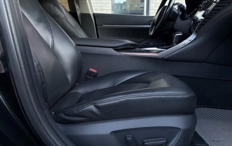Toyota Camry, 2018 год, 1 700 000 рублей, 12 фотография