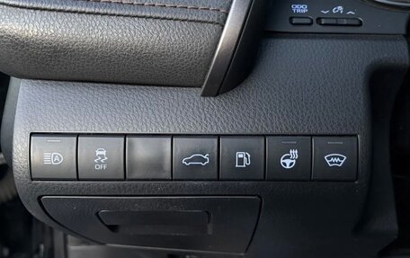 Toyota Camry, 2018 год, 1 700 000 рублей, 9 фотография
