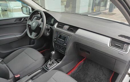 Skoda Rapid I, 2015 год, 1 030 000 рублей, 13 фотография