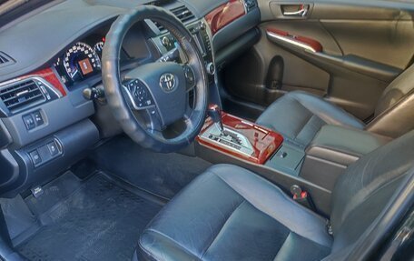 Toyota Camry, 2014 год, 1 850 000 рублей, 5 фотография