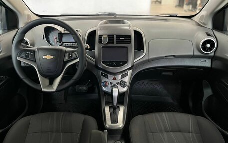 Chevrolet Aveo III, 2015 год, 699 000 рублей, 10 фотография