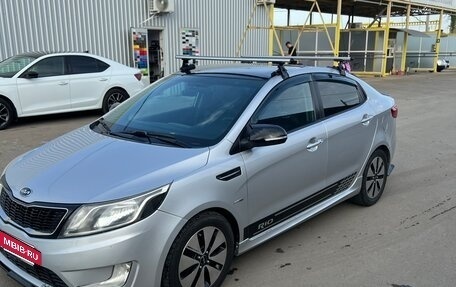 KIA Rio III рестайлинг, 2013 год, 949 999 рублей, 2 фотография