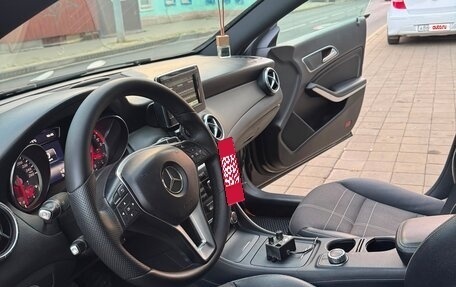 Mercedes-Benz CLA, 2013 год, 1 350 000 рублей, 13 фотография