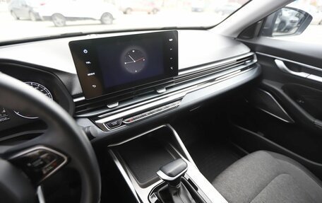 Geely Emgrand, 2024 год, 1 600 000 рублей, 16 фотография